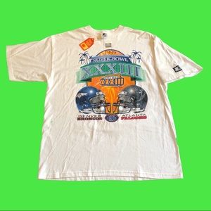 🏈SOLD🏈 NWT Vintage 1999 NFL Super Bowl Tee